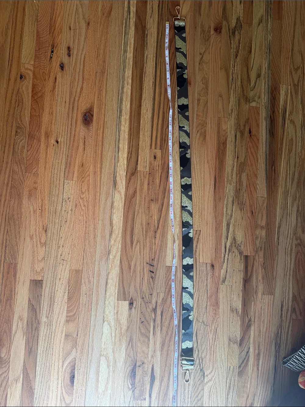 Camouflage Crossbody Strap in Black and Green